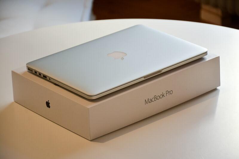 Why Selling Your Old MacBook Late Reduces Value | Sell Guide